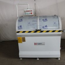  佛山市順德區勒流能昌塑料五金制品廠 主營 鋁合金滑輪 雙面膠 角